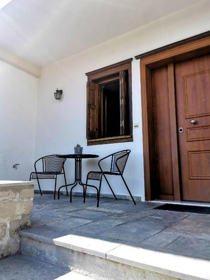 παραδοσιακή κατοικία-παλιά πόλη * Trikala (Thessaly)